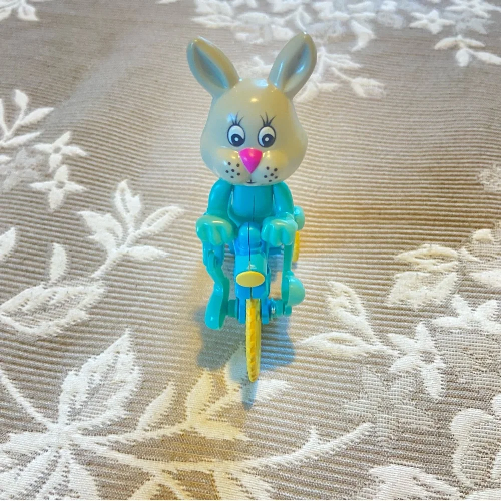 Vintage Easter Bunny Wind Up Toy Plastic Tricycle Rabbit
